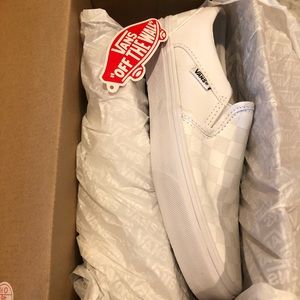 NWOT Van’s Asher Women